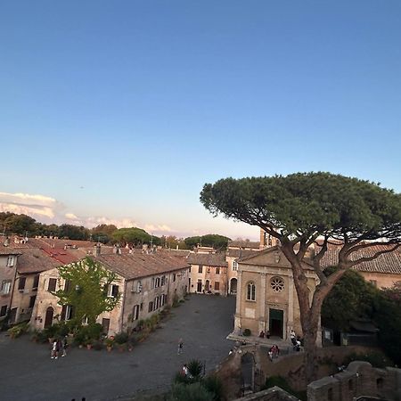 La Casa Di Elia E Italo Appartement Ostia Antica Buitenkant foto